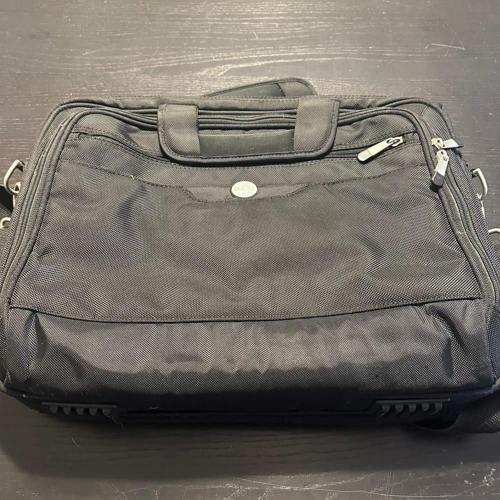Dell Black Nylon Laptop Briefcase Messenger Bag Shoulder Strap Professional Work